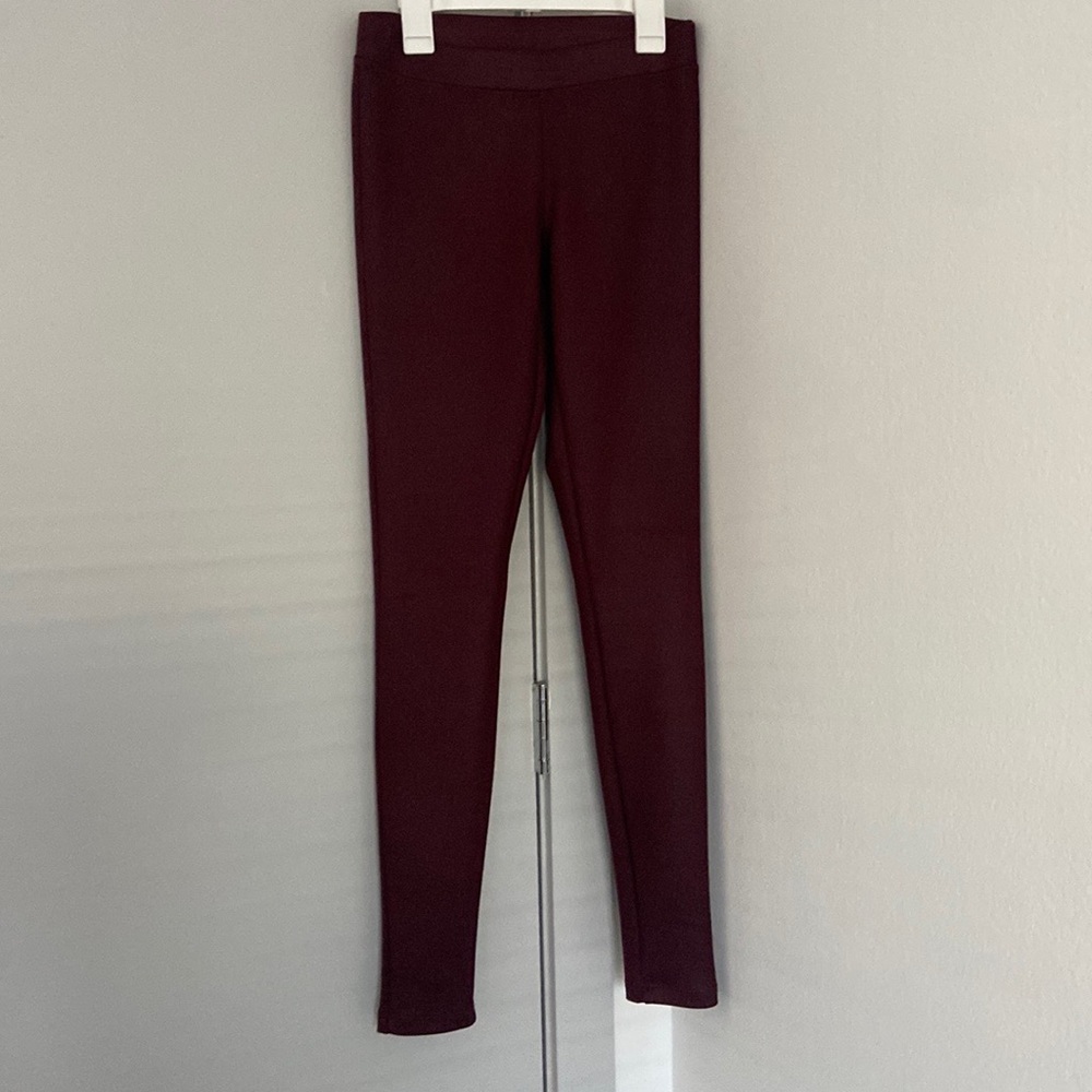 Magenta leggins